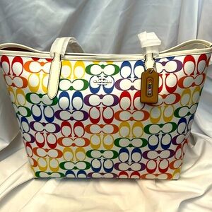 Coach rainbow signature city tote NWT